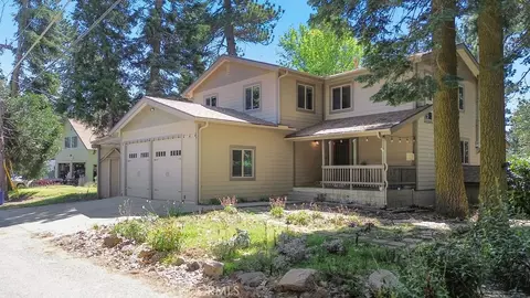 21645 Jobs Peak Rd, Cedarpines Park, CA 92322