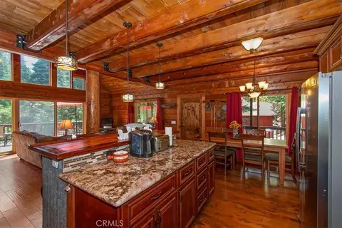 Kitchen - 116 E Lk, Arrowhead, CA 92352 photo 5 of 5