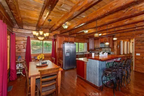 Dining - 116 E Lk, Arrowhead, CA 92352 photo 2 of 2