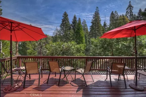 Exterior - 116 E Lk, Arrowhead, CA 92352 photo 2 of 10