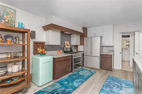 Kitchen - 115 Sierra Vista Dr, Redlands, CA 92373 photo 2 of 3