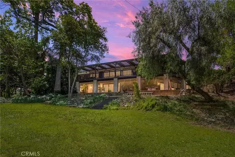 115 Sierra Vista Dr, Redlands, CA 92373