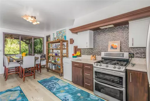 Kitchen - 115 Sierra Vista Dr, Redlands, CA 92373 photo 1 of 3