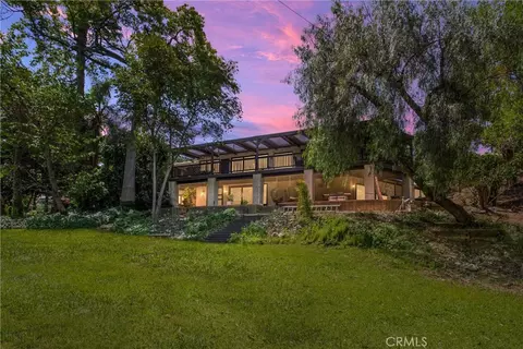 115 Sierra Vista Dr, Redlands, CA 92373