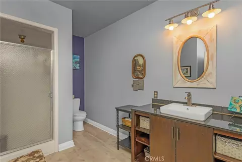 Bath - 115 Sierra Vista Dr, Redlands, CA 92373 photo 5 of 5
