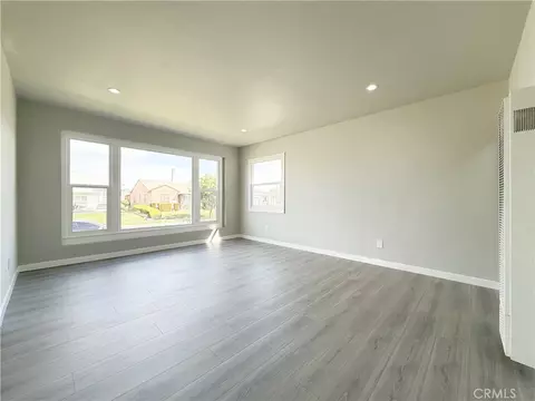 Living - 1506 W Stockwell St, Compton, CA 90222 photo 2 of 4