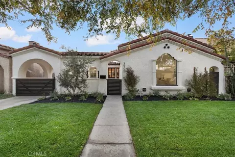 3905 Roxton Ave, Los Angeles, CA 90008