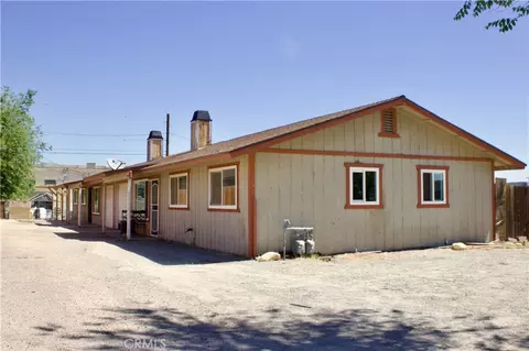 Exterior - 16594 Vine, Hesperia, CA 92345 photo 2 of 3
