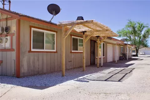 Exterior - 16594 Vine, Hesperia, CA 92345 photo 2 of 2