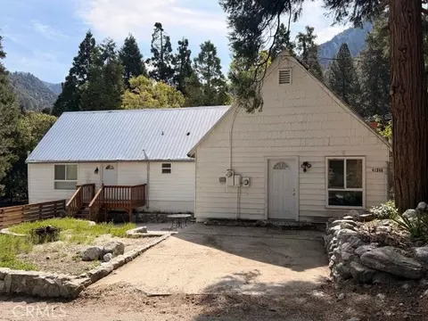 41266 Valley Of The Fls, Forest Falls, CA 92339