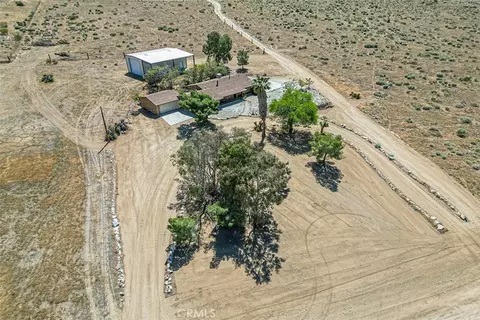 View/Area - 22411 Roundup, Apple Valley, CA 92308 photo 14 of 14