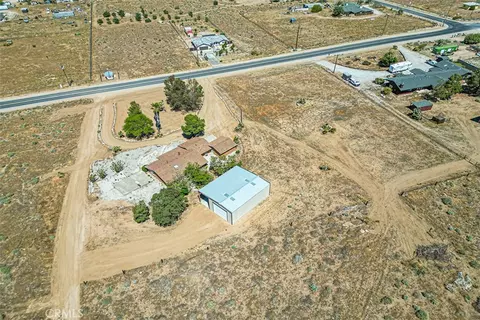 View/Area - 22411 Roundup, Apple Valley, CA 92308 photo 7 of 14
