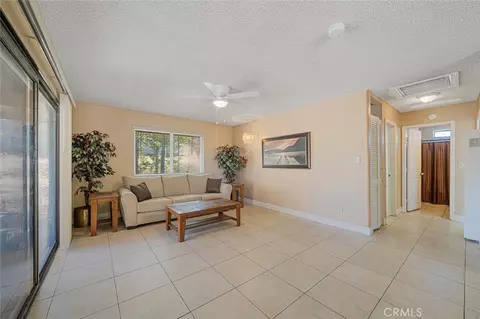 Living - 22411 Roundup, Apple Valley, CA 92308 photo 2 of 3