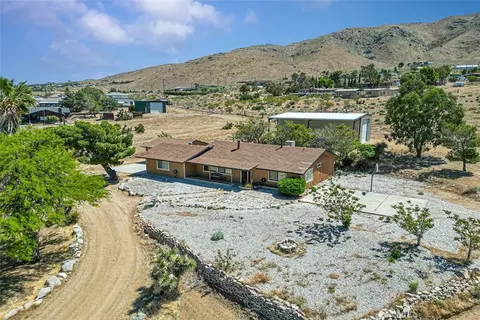 22411 Roundup, Apple Valley, CA 92308