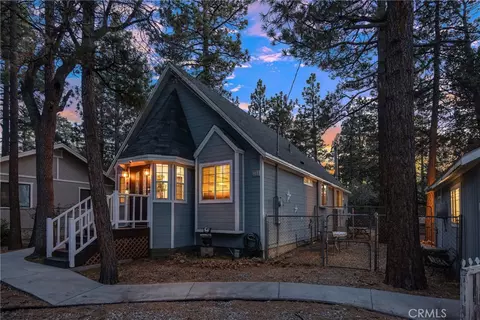 Exterior - 364 Leonard, Sugarloaf, CA 92386 photo 2 of 15