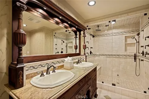 Bath - 28089 Point Hamiltair, Lake Arrowhead, CA 92352 photo 5 of 7