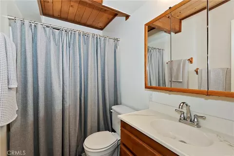 Bath - 150 Lodgepole, Big Bear Lake, CA 92315 photo 1 of 2