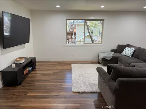 Living - 27364 Pinewood, Lake Arrowhead, CA 92352 photo 7 of 8