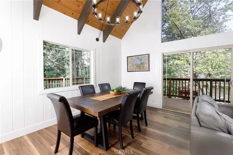 Dining - 27364 Pinewood, Lake Arrowhead, CA 92352 photo 1 of 3