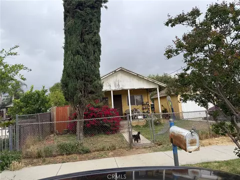 529 W N, Colton, CA 92324