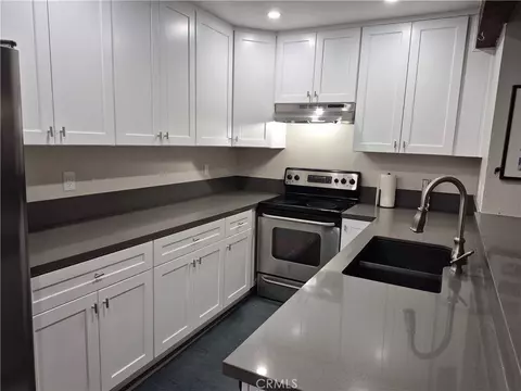 Kitchen - 2266 Bradford Ave #121, Highland, CA 92346 photo 1 of 3