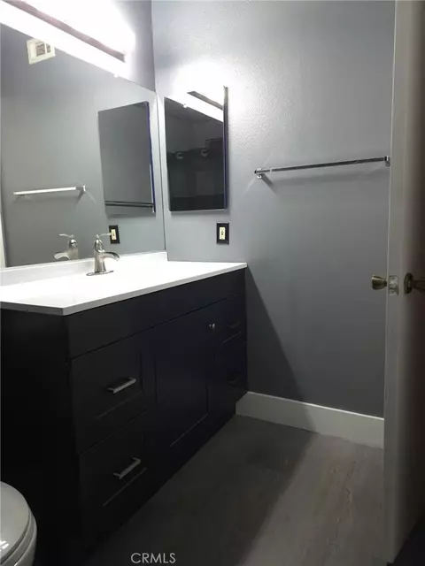 Bath - 2266 Bradford Ave #121, Highland, CA 92346 photo 3 of 9