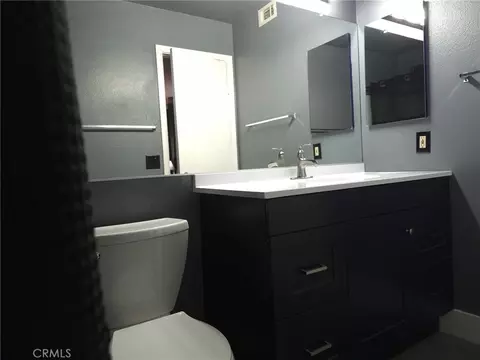 Bath - 2266 Bradford Ave #121, Highland, CA 92346 photo 2 of 9