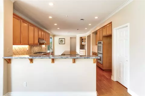 Kitchen - 1910 Mesa View Ln, Redlands, CA 92373 photo 1 of 4