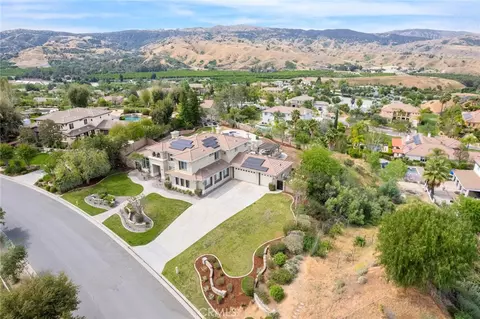 View/Area - 1910 Mesa View Ln, Redlands, CA 92373 photo 3 of 7
