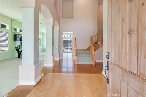Entry Way - 1910 Mesa View Ln, Redlands, CA 92373 photo 1 of 4