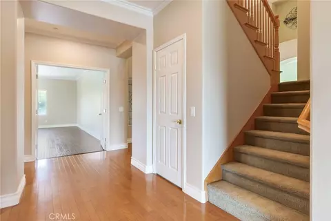 Entry Way - 1910 Mesa View Ln, Redlands, CA 92373 photo 4 of 4