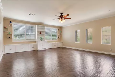 Living - 1910 Mesa View Ln, Redlands, CA 92373 photo 7 of 10