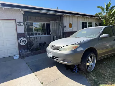 9096 Elm, Fontana, CA 92335