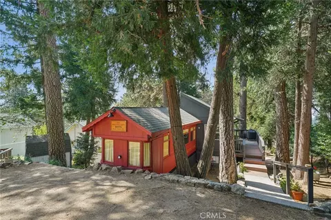21875 Sawpit Canyon Rd, Cedarpines Park, CA 92322