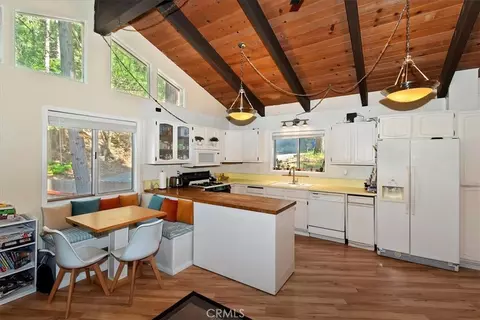 Kitchen - 770 Berne, Crestline, CA 92325 photo 1 of 5