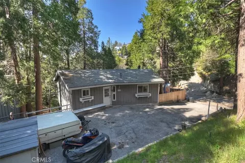 Exterior - 770 Berne, Crestline, CA 92325 photo 12 of 13