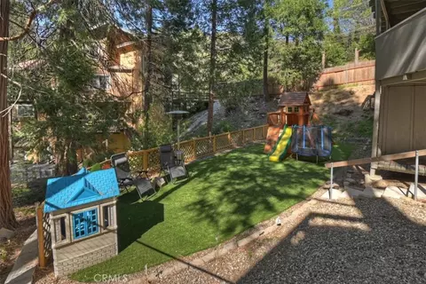 Exterior - 770 Berne, Crestline, CA 92325 photo 6 of 15