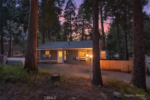 770 Berne, Crestline, CA 92325