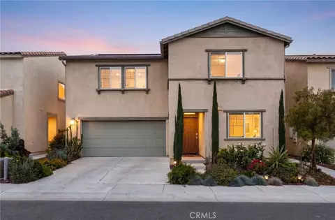 32854 Crown Pt, Lake Elsinore, CA 92530