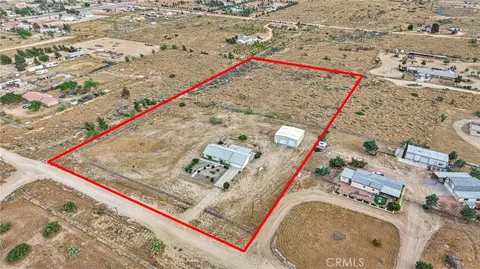 View/Area - 6271 Smoke Tree, Phelan, CA 92371 photo 5 of 6