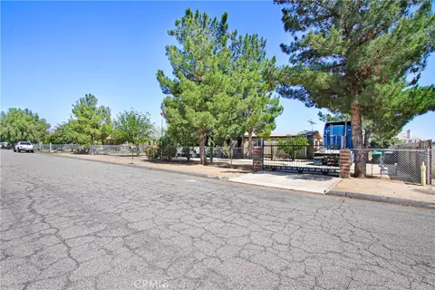32802 Sheila Ln, Wildomar, CA 92595 photo 4