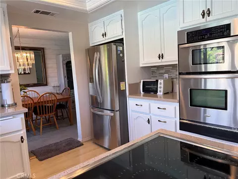 36064 Sharron Way, Yucaipa, CA 92399 photo 9