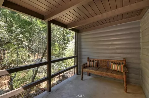 Exterior - 851 Cottage Grv, Lake Arrowhead, CA 92352 photo 13 of 19