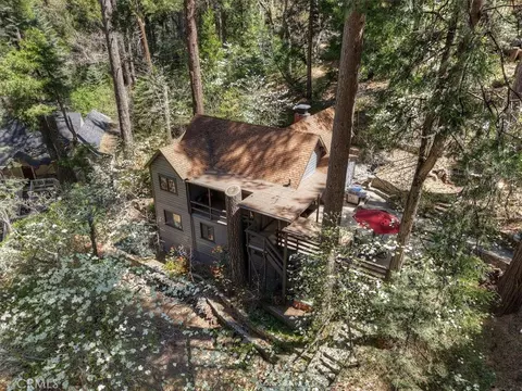 Exterior - 851 Cottage Grv, Lake Arrowhead, CA 92352 photo 19 of 19
