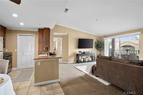1980 Las Colinas Cir #307, Corona, CA 92879