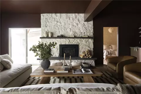 Living - 27463 Alpen, Lake Arrowhead, CA 92352 photo 8 of 9