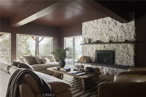 Living - 27463 Alpen, Lake Arrowhead, CA 92352 photo 5 of 7