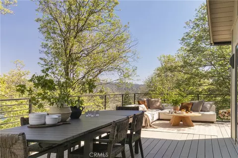Exterior - 27463 Alpen, Lake Arrowhead, CA 92352 photo 2 of 7