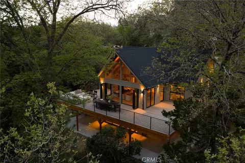 Exterior - 27463 Alpen, Lake Arrowhead, CA 92352 photo 4 of 5