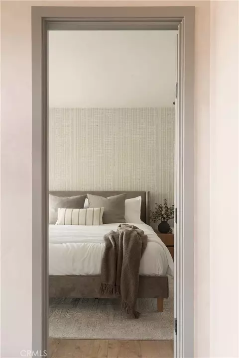 Bedroom - 27463 Alpen, Lake Arrowhead, CA 92352 photo 1 of 10
